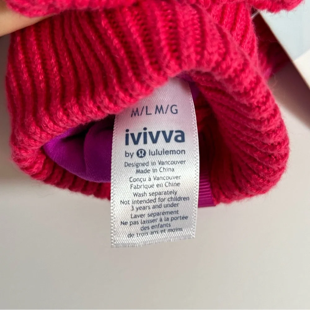 Ivivva Naturally Nice Pink Mittens Size M/L‎